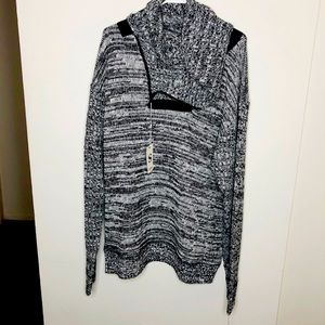 SILVERSILK Grey Turtleneck Sweater